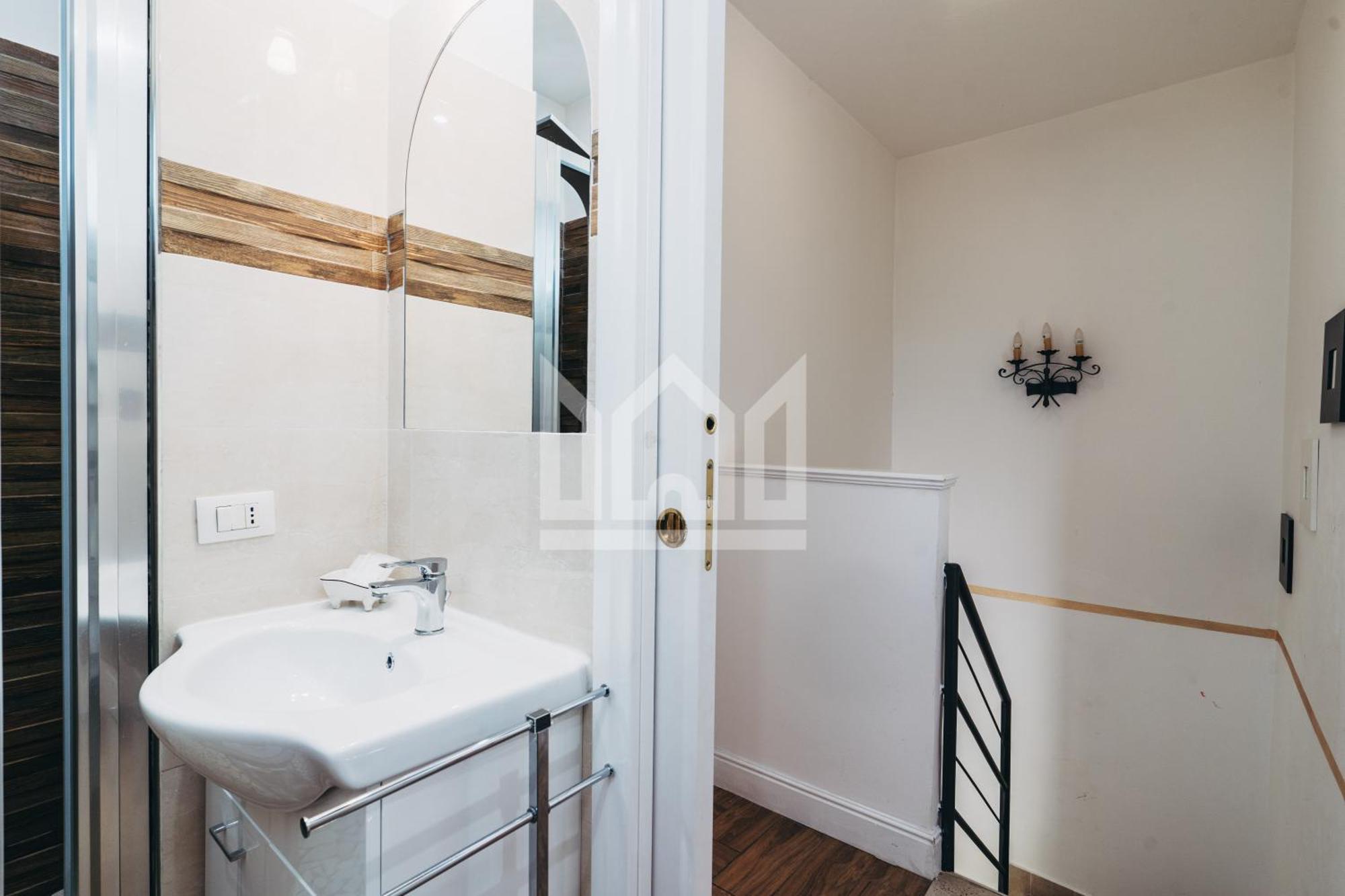 Gold Apartment Ферара Екстериор снимка