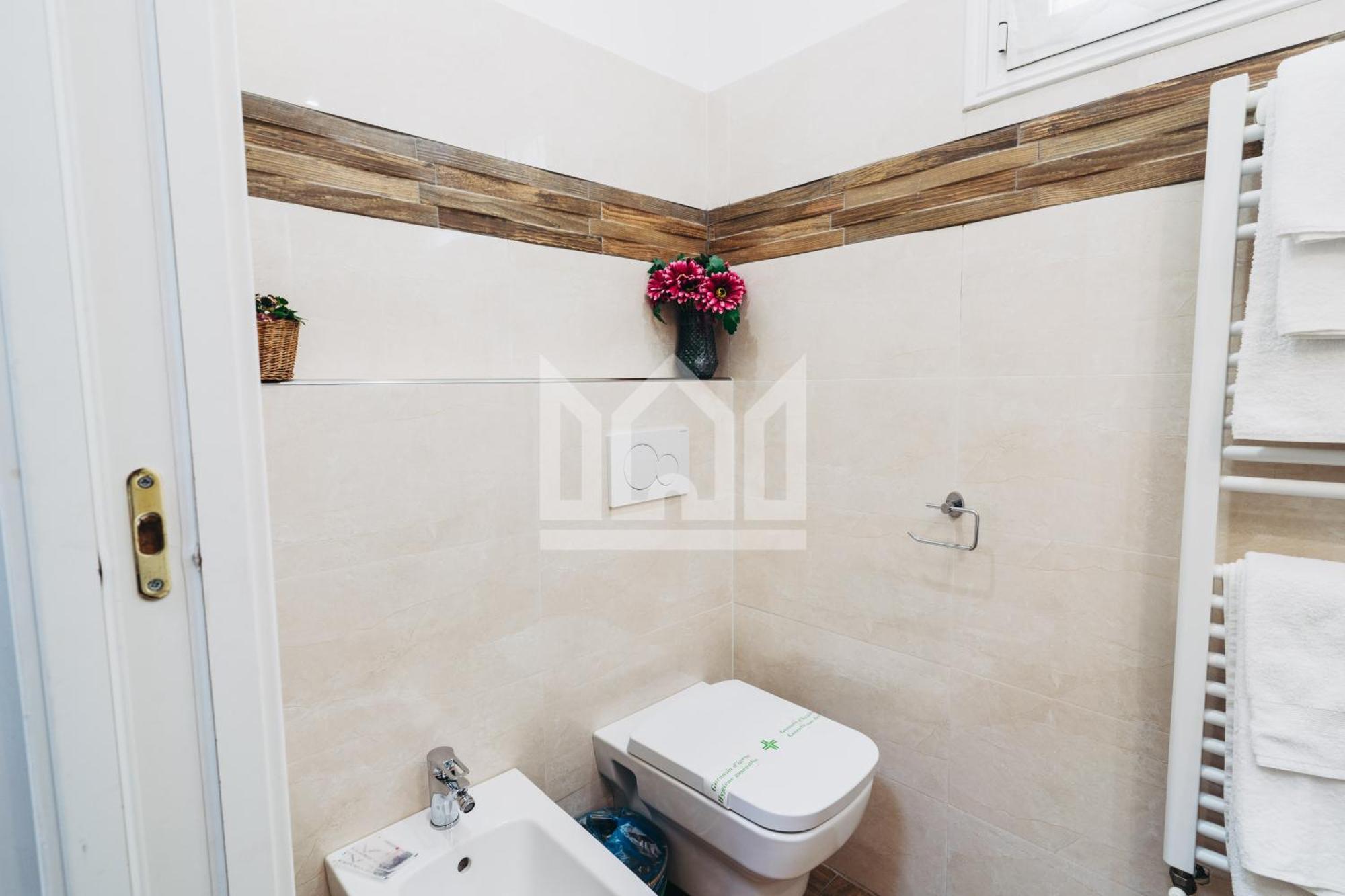 Gold Apartment Ферара Екстериор снимка
