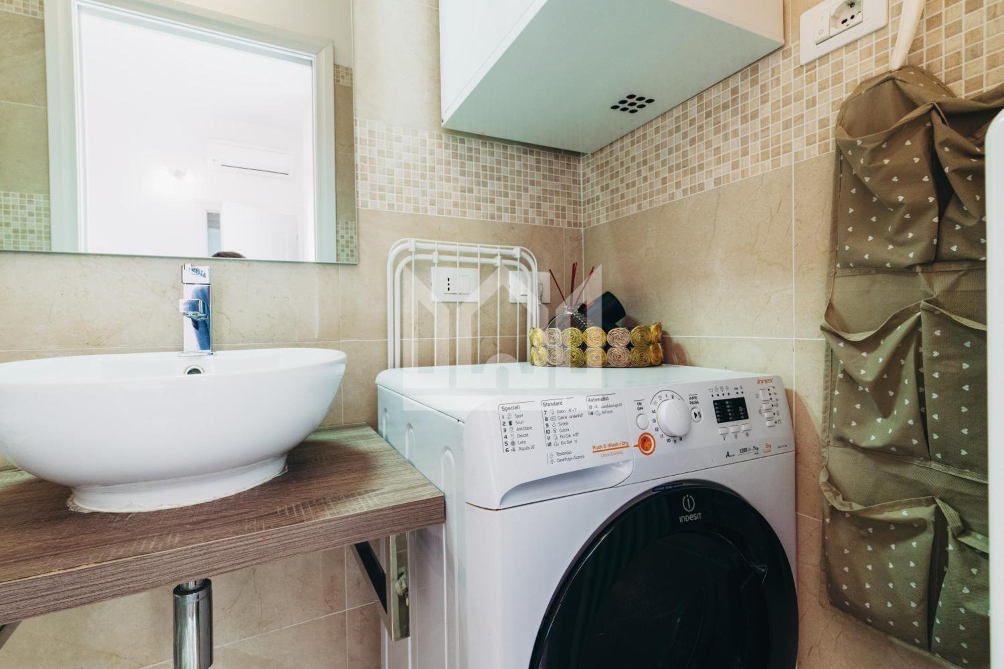 Gold Apartment Ферара Екстериор снимка