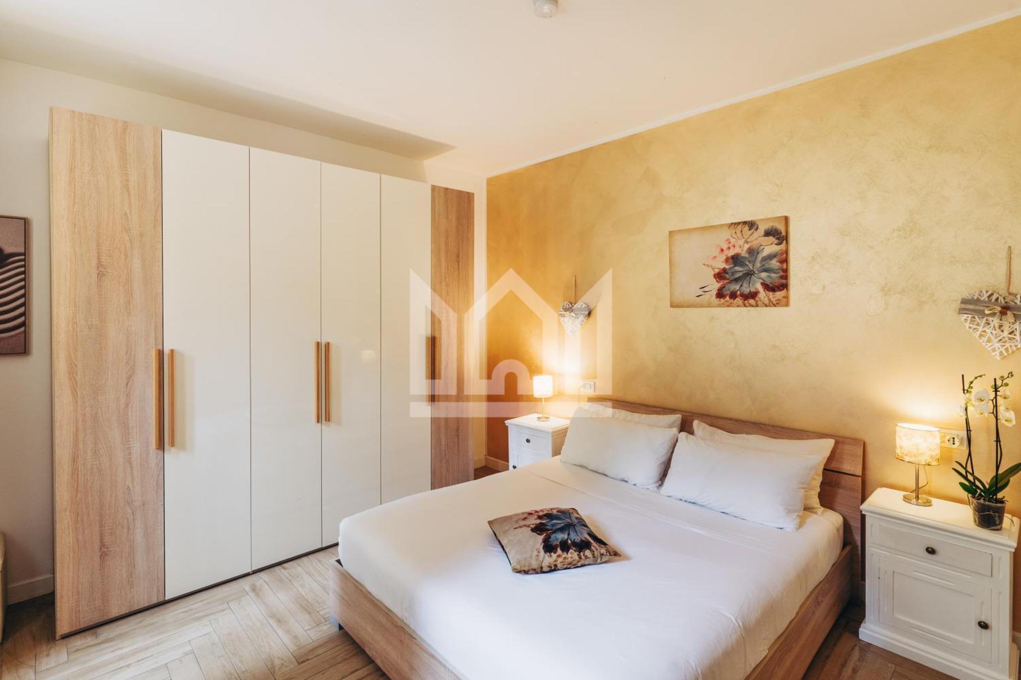 Gold Apartment Ферара Екстериор снимка