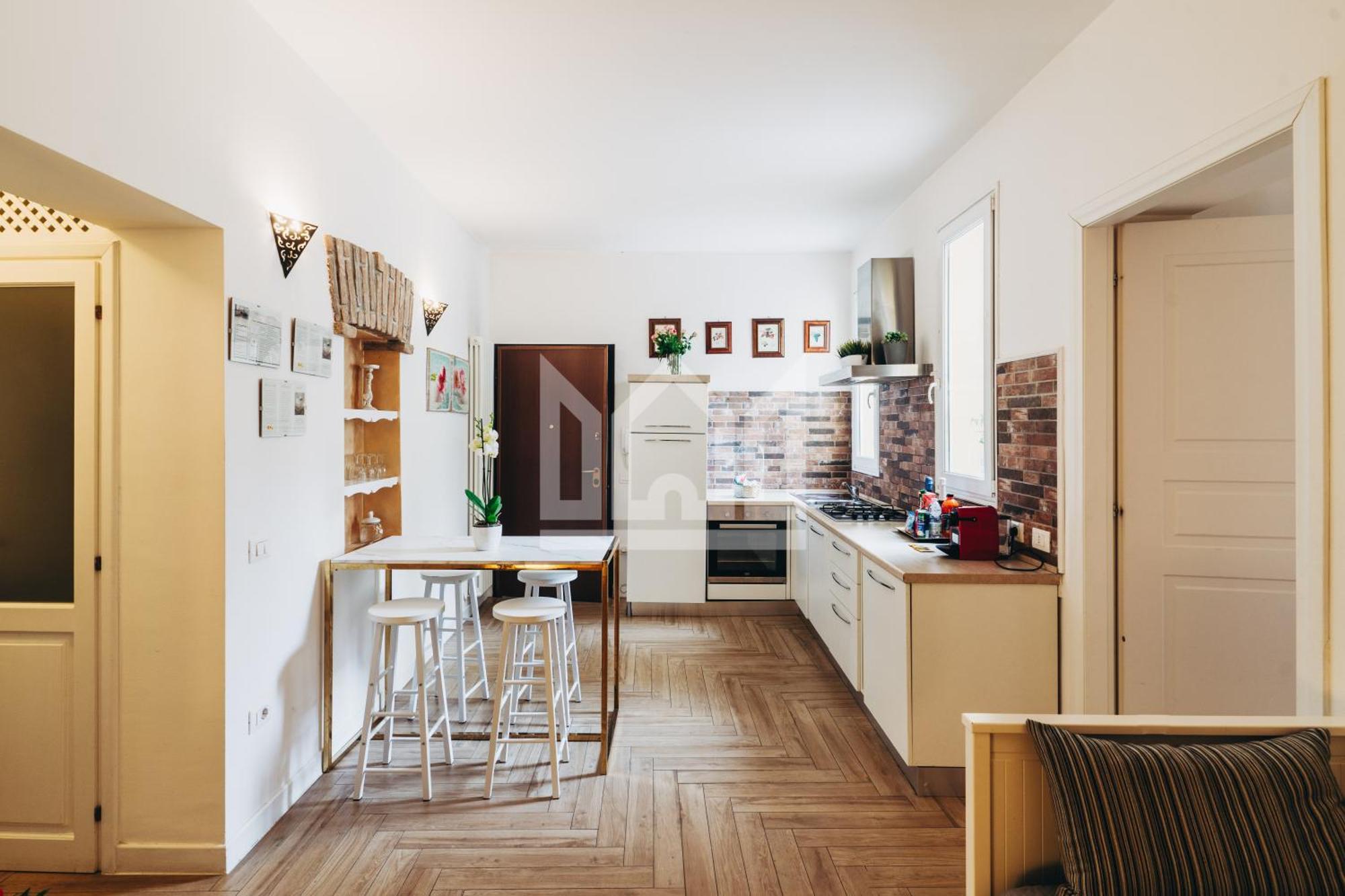Gold Apartment Ферара Екстериор снимка